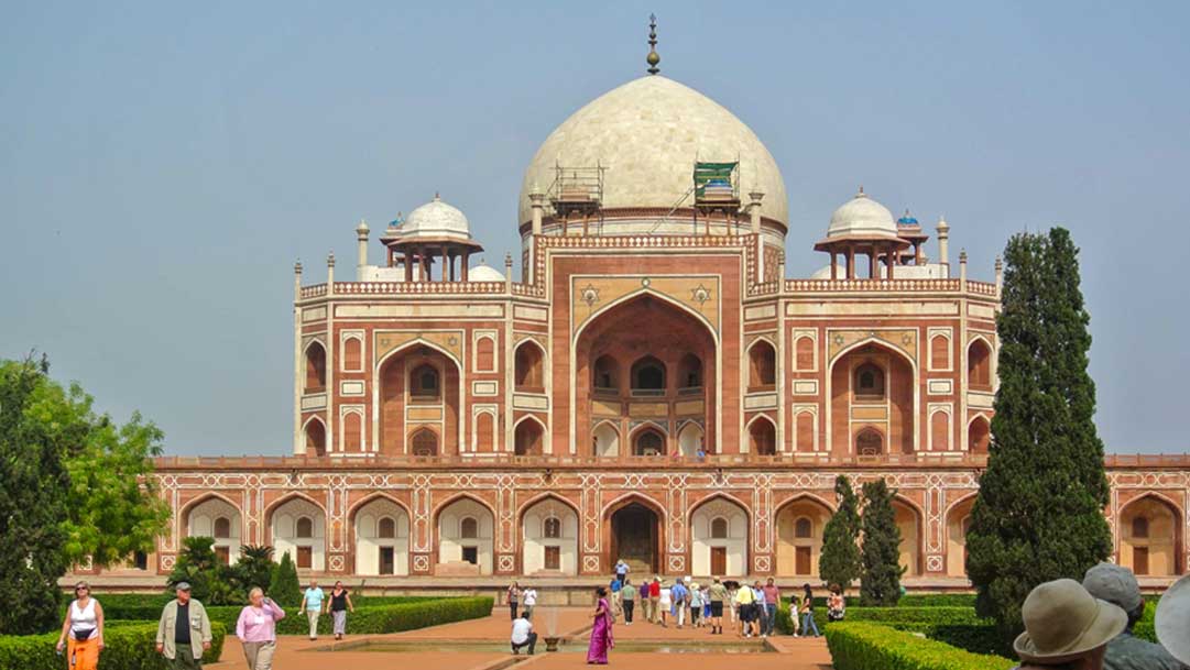 Red sandstone building said to be the inspiration for the Taj Mahal