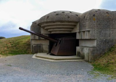reinforced concrete bunker housing a large gun